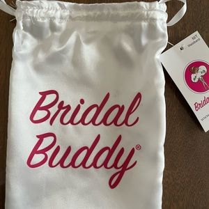 Bridal Buddy (M/T)